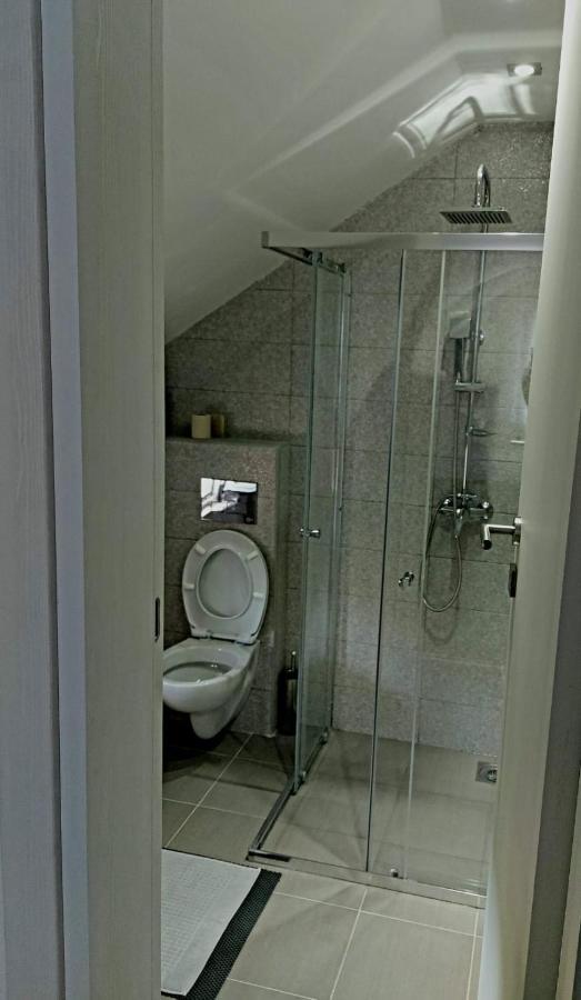 Lucic Guesthouse Τσέτινιε Εξωτερικό φωτογραφία