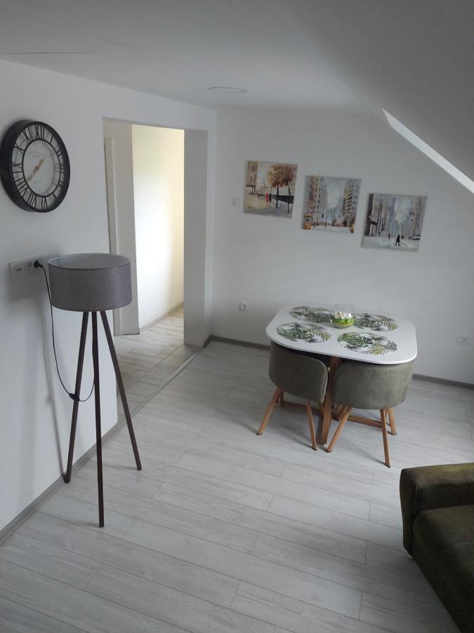 Lucic Guesthouse Τσέτινιε Εξωτερικό φωτογραφία